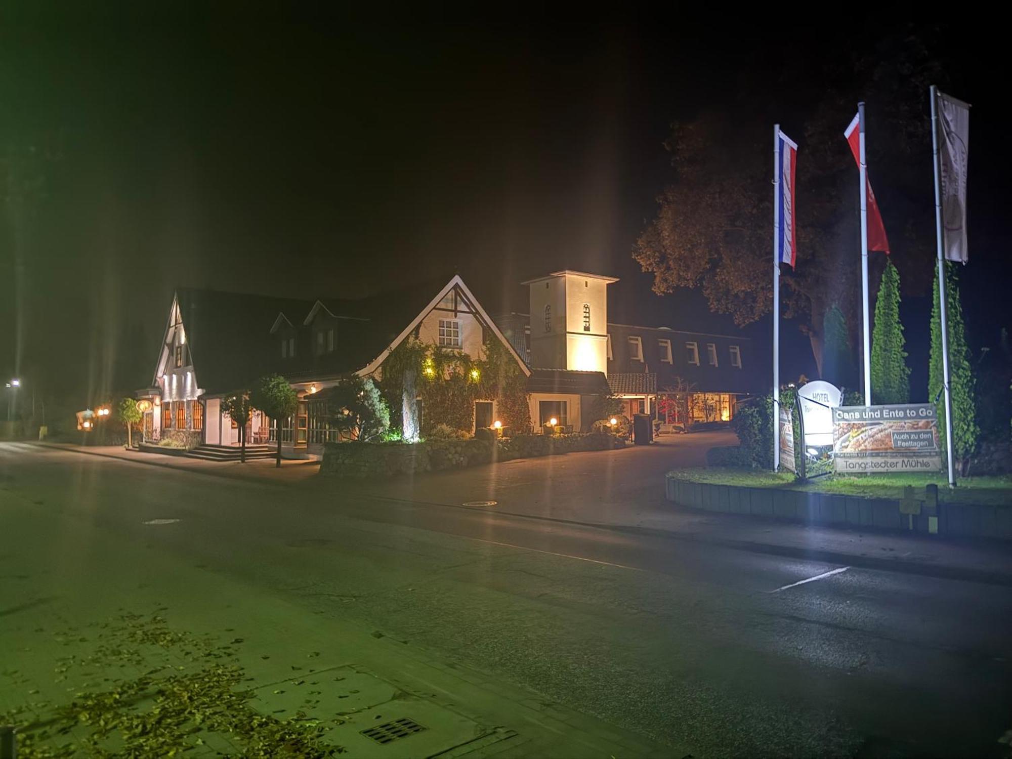 Hotel Tangstedter Muehle Exterior foto